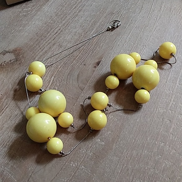 Silver And Yellow Stament Necklace And  Vibrant Yellow Tassel earrings Hoops - Picture 14 of 17